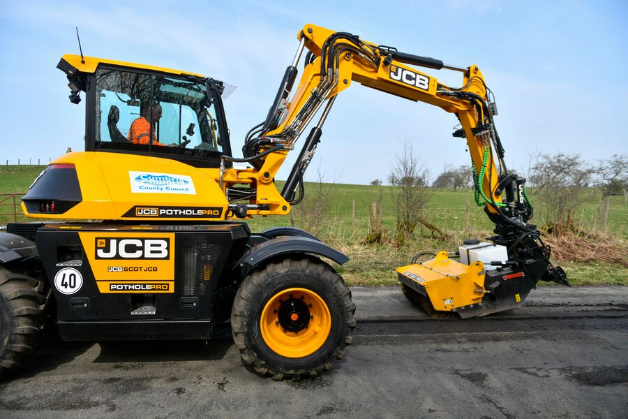 8分鐘修復(fù)1個(gè)坑！成本減半！JCB公路維護(hù)新品PotholePro